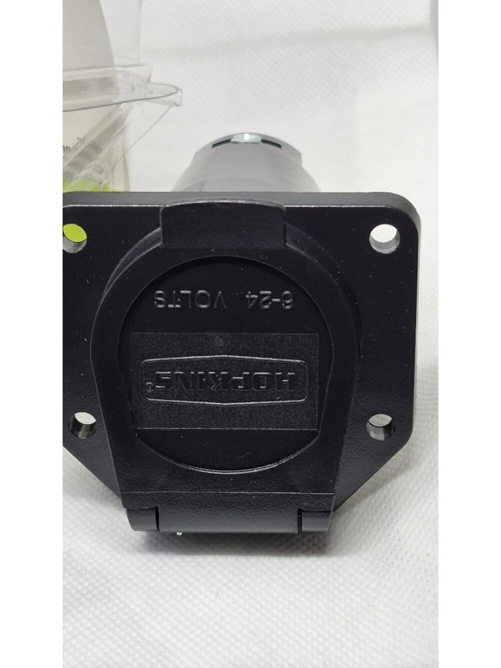 Hopkins 7-Blade Trailer Connector For Vehicle-To-Trailer Electrical Wiring